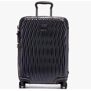Tumi- Latitude Continental CarryOn-NWT